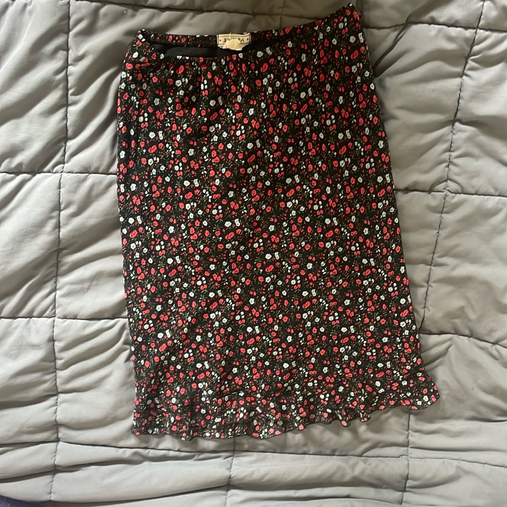 floral skirt